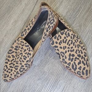 Treasure & Bond Leopard Print Women's Loafers